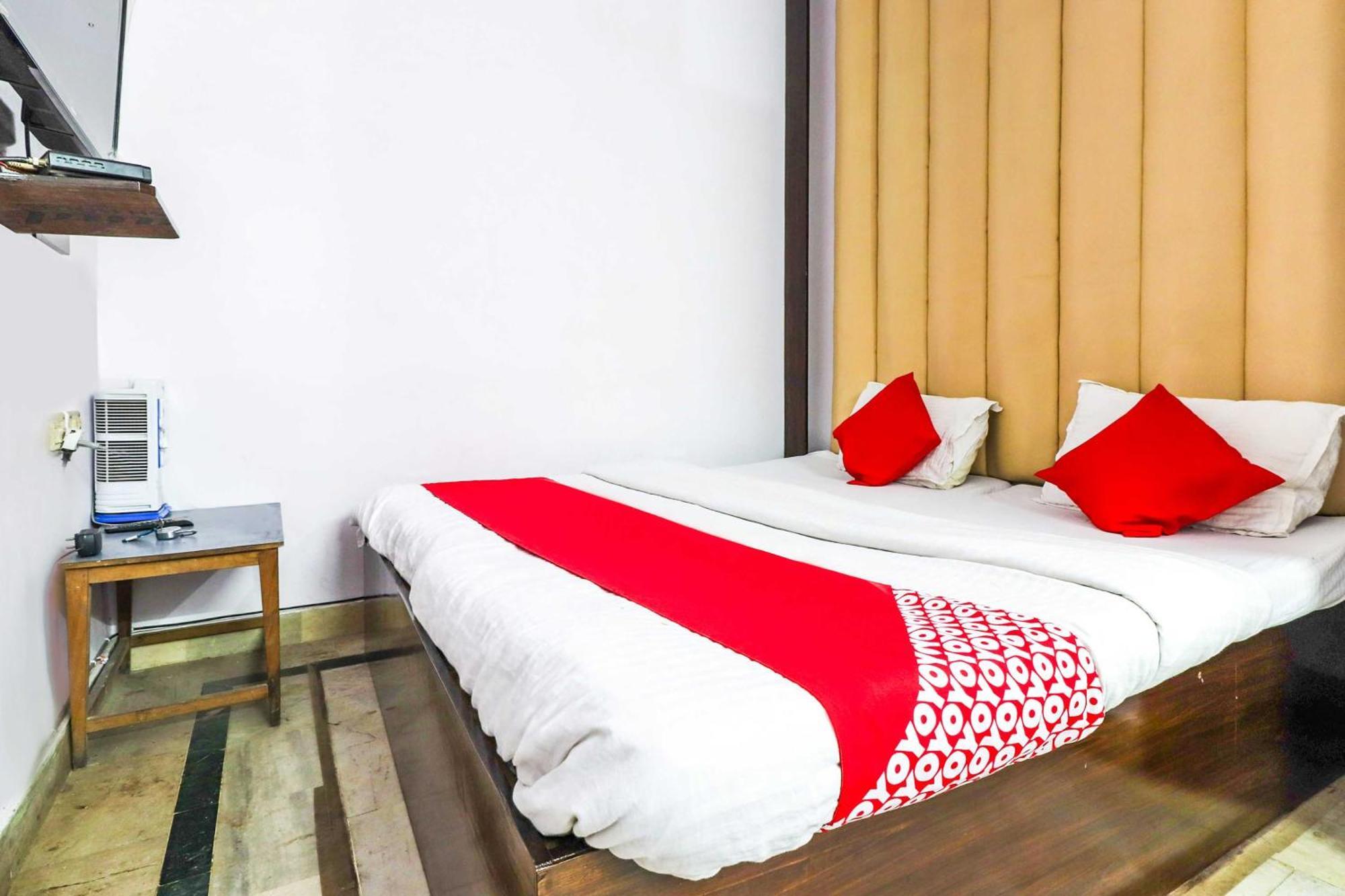Hotel O Prem Chunaria Moradabad Eksteriør billede